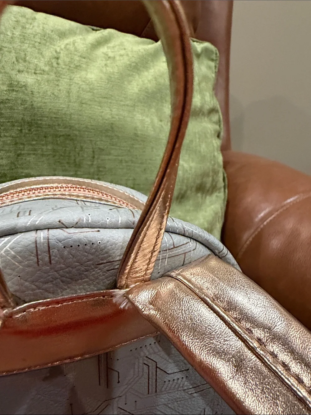 Loungefly stylish mini